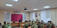 В Карачаево-Черкесии росгвардейцы приняли участие в круглом столе с представителем духовенства - Росгвардия