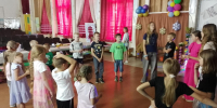 Дискотека мечты: танцы, смех и серебряный дождь в Русковерском клубе. - Культурный центр