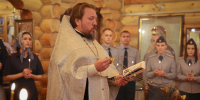 В красноярском храме молитвенно почтили память сотрудников УИС, погибших при исполнении служебных обязанностей - Епархия