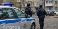 В Дзержинске пьяный ревнивец разбил окна бывшей жены и устроил резню во дворе - ProDzer.Ru