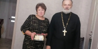 Священник навестил мать участника СВО в селе Ретяжи - Орловская и Ливенская епархия