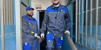 В Новороссийске слесари-сантехники считают свою работу творческой и постоянно встречают хороших людей - Газета Новороссийский рабочий