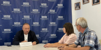 В местной общественной приемной партии «Единая Россия» городского округа Воскресенск 16 сентября провел прием депутат Совета депутатов Сергей Матвиенко - Единая Россия