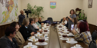Экскурсоводов Абакана позвали в мэрию на чашу чая - ИА Хакасия