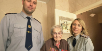 Руководство ИК-21 ОУХД навестило ветерана учреждения - УФСИН