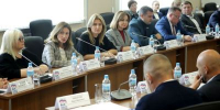 Депутаты утвердили список награждённых почётными знаками «Материнская слава» и «Родительская слава» - Городская Дума