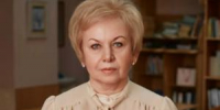 Директор гимназии №19 города Кургана Елена Смирнова принимает участие в церемонии вручения Всероссийской премии «Россия – мои горизонты» - Департамент образования и науки