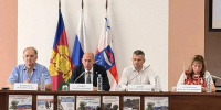 В Сочи прошло совещание по обеспечению мер антитеррористической безопасности объектов потребительской сферы - Администрация г. Сочи