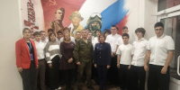 Сотрудник следственного управления принял участие в проведении открытого урока, приуроченного ко Дню воссоединения ДНР, ЛНР, Запорожской и Херсонской областей с Россией - Следственный комитет