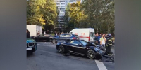 ДТП с участием трех автомобилей произошло на Веерной улице - M24.Ru