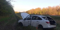 В Новосибирской области Nissan улетел в кювет, водитель погиб - КП-Новосибирск