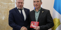 Еще троих ульяновцев отметили  нагрудным знаком Ульяновской Городской Думы  «За содействие специальной военной операции» - Городская Дума