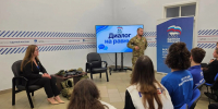 В Йошкар-Оле «Единая Россия» дала старт сезону мастер-классов по окопным свечам для фронта - Единая Россия