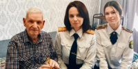 Сотрудники следственного управления поздравили ветерана Великой Отечественной войны с Днем рождения - Следственный комитет
