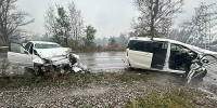 В Абакане выезд на встречку стал причиной аварии с тремя пострадавшими - Агентство Информационных Сообщений