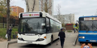 Автобус нарушителя. Скриншот видео Госавтоинспекции Иркутска - Irk.Ru