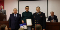 Вратарь кировской «Родины» обезвредил опасного рецидивиста с ножом - Свойкировский.рф
