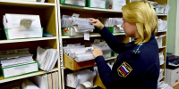 пристав листает дело - ИА Nord-News.Ru