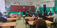В Енотаевском округе прошли часы общения «Вновь в единстве с Россией» - Газета Енотаевский вестник