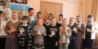 Воспитанники воскресной школы Успенского храма г. Мглина смастерили поделки ко Дню пожилых людей - Мглинские Вести