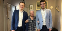 В День пожилых людей специалисты «Мариэнерго» поздравили ветеранов энергетики - Марийская правда