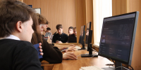 «Выходи решать!»: школьники и первокурсники работали в современных лабораториях  ИнЭН - СГТУ
