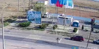 Под Волжским парашютист сел на шоссе, перелез через турникет и свалился в клумбу - Волжская правда