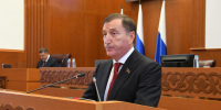 Выступление Заура Аскендерова  на первой сессии Народного Собрания РД восьмого созыва - Народное Собрание