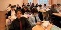 «Выходи решать!»: школьники с преподавателем СЭИ проверили свои знания по точным наукам - СЭИ СГТУ