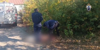 Опубликовано видео с места убийства девушки около детского сада в Дзержинске - Комсомольская Правда