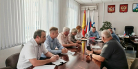 В Россоши решают проблему хаотичной парковки у железнодорожной станции - Общественная палата