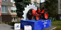 В Кирсанове появился арт‑объект, посвящённый конкурсу механизаторов - Кирсанов.Онлайн