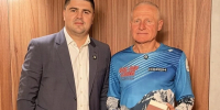 Во Владикавказе наградили именными часами 69-летнего спортсмена и восходителя - Комсомольская Правда