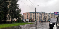 Краснодар заливает дождем: спасатели уже приняли четыре заявки на откачку воды - LiveKuban.Ru