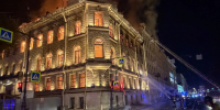 Пожар в особняке Миллера парализовал движение в центре Петербурга - Spbdnevnik.ru