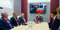 На ИННОПРОМЕ подписали соглашения по развитию промышленности Брянщины - Мглинские Вести