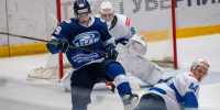 «Динамо-Алтай» потерпело третье поражение подряд, уступив «Бурану» 2:4 - Комсомольская Правда