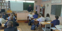 В рамках Всероссийской недели безопасности сотрудники Топкинской Госавтоинспекции усиленно посещают образовательные организации округа - Топкинский округ