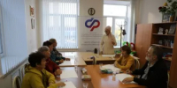 В Центре общения старшего поколения Бураевского района состоялся творческий вечер по рисованию гуашью - Бураевский район