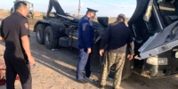 В астраханском райцентре насмерть придавило водителя грузовика - Punkt-a.info