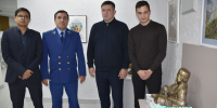 В Мензелинске открылась выставка скульптур «Национальные герои народов мира» - Мензеля