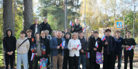 «Одна страна. Одна семья. Одна Россия»: в Приозерске прошла памятная акция ко Дню воссоединения - Газета Приозерские ведомости