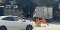 На перекрестке улицы Дзержинского и Амурского бульвара устранили повреждение трубопровода - Администрация г. Хабаровска
