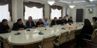 Семье Тимура Аджиева передали орден Мужества в Хасавюрте - Администрация МО г. Хасавюрт