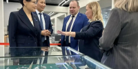 В Якутске открылась уникальная ювелирная выставка «Золотой фонд ЯПТ» - Минпромгеологии РС(Я)