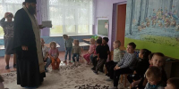 В Черкасском детском саду прошла встреча с настоятелем храма Казанской иконы Божией Матери деревни Арбузово иереем Димитрием Зворыгиным. 2 октября 2026 года, Кромской район. - Орловская и Ливенская епархия