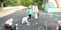 В поселке Водстрой капитально отремонтировали территорию детского сада - Городская Дума