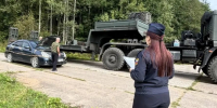 Судебные приставы Ленобласти передали Минобороны РФ 45 конфискованных автомобилей - 47Channel.Ru