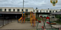 В Предгорном округе прокуратура обязала УК отремонтировать детскую площадку - Телеканал СвоёТВ