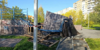 В сквере Новорожденных на ФПК выполняется ремонт скейт-площадки - Администрация города